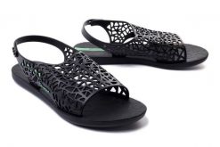 IPANEMA 26679 SHAPE 20766 black/black, sandały damskie. Czarne sandały Ipanema, bez wzorów, bez obcasa, bez zapięcia. Za 129.99 zł.