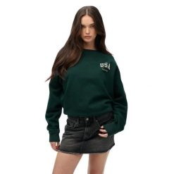 Bluza damska Superdry Athletic Essentials. Zielone bluzy Superdry, bez wzorów, bez ramiączek, bez kaptura. Za 284.00 zł.