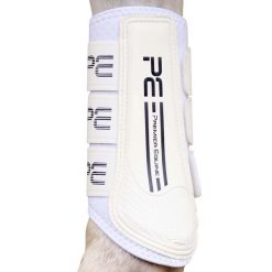 Zamknięte buty dla koni Premier Equine Air Velox. Białe buty treningowe PREMIER EQUINE, bez wzorów, bez zapięcia, do jazdy konnej. Za 221.50 zł.