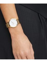 Liebeskind Zegarek kwarcowy w kolorze złotym rozmiar: onesize. Żółte, analogowe zegarki Liebeskind, ze stali. Za 294.28 zł.