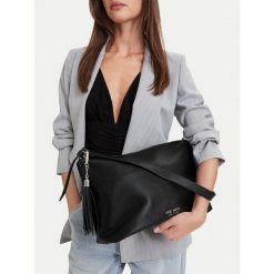Torebka Nine West. Czarne torebki klasyczne Nine West, bez wzorów, klasyczne, bez dodatków. Za 229.99 zł.