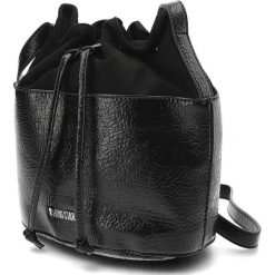 Czarna Torebka Big Star Damski Worek. Czarne torebki klasyczne Big Star Accessories, bez wzorów, retro, bez dodatków. Za 189.00 zł.