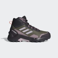 Damskie buty trekkingowe adidas Eastrail 2.0 Rain.Rdy. Brązowe buty trekkingowe adidas, z materiału, bez zapięcia. W wyprzedaży za 439.20 zł.