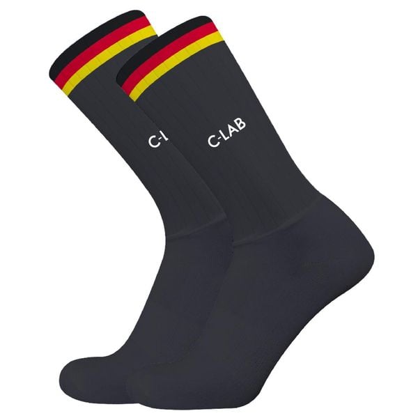 Aerodynamiczne Skarpetki rowery szosowe Rafale - DE. Czarne skarpetki C-LAB, bez wzorów. W wyprzedaży za 130.88 zł.