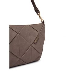 Torebka Calvin Klein. Brązowe torebki klasyczne Calvin Klein, bez wzorów, klasyczne, bez dodatków. Za 569.99 zł.