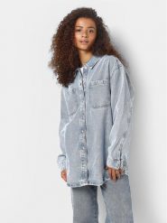Noisy May Kurtka jeansowa Alva 27029311 Niebieski Regular Fit. Niebieskie kurtki Noisy May, m, bez wzorów, z bawełny, bez kaptura. Za 199.99 zł.
