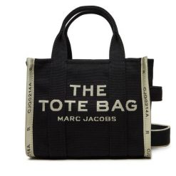 Torebka Marc Jacobs. Czarne torebki klasyczne Marc Jacobs, bez wzorów, klasyczne, bez dodatków. Za 1,519.00 zł.