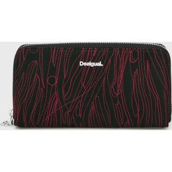 Desigual - Portfel. Brązowe portfele Desigual, z materiału. Za 249.90 zł.