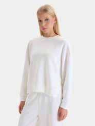 Beverly Hills Polo Club Bluza W126-BHLSS-1040-01X Biały Regular Fit. Białe bluzy Beverly Hills Polo Club, l, bez wzorów, bez ramiączek, bez kaptura. Za 149.99 zł.