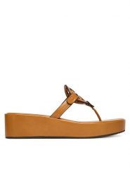 Tory Burch Japonki Miller Wedge 175318 Brązowy. Brązowe japonki Tory Burch, bez wzorów, ze skóry. Za 1,419.00 zł.