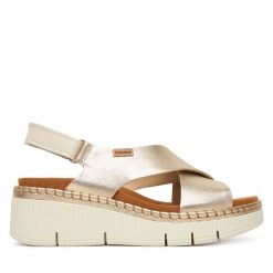 Sandały Pikolinos. Żółte sandały Pikolinos, bez wzorów, bez obcasa, na koturnie, bez zapięcia. Za 599.99 zł.