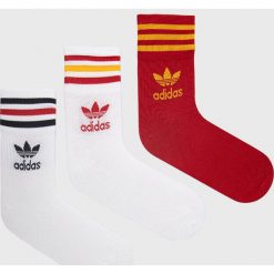 Adidas Originals skarpetki HL9223. Skarpetki adidas Originals, bez wzorów, z materiału. Za 59.99 zł.