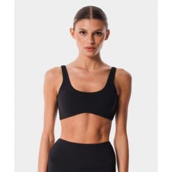 Biustonosz sportowy z regulacją Carpatree Balletcore. Czarne biustonosze sportowe Carpatree, bez wzorów, na fitness i siłownię. Za 139.99 zł.