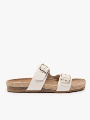 Kremowe klapki z dwoma paskami. Brązowe klapki Ryłko, bez wzorów, ze skóry, eleganckie, z okrągłym noskiem, bez obcasa, na płaskiej podeszwie, bez zapięcia. Za 379.99 zł.