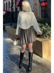 Happiness Istanbul Sweter w kolorze kremowym rozmiar: L. Brązowe swetry Happiness Istanbul, l, bez wzorów, bez ramiączek. Za 161.73 zł.