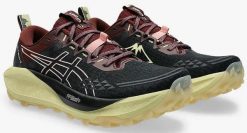 Buty do biegania ASICS Gel-Trabuco 13 Noir/Fleur Sauvage. Czarne buty do biegania ASICS, bez wzorów, z materiału, bez zapięcia, do biegania. Za 690.20 zł.