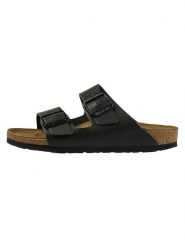 Birkenstock Skórzane klapki "Arizona" w kolorze czarnym rozmiar: 44. Czarne klapki Birkenstock, bez wzorów, klasyczne, bez obcasa, bez zapięcia. Za 407.53 zł.