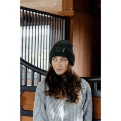 Czapka damska Kentucky Rubber. Zielone czapki zimowe KENTUCKY HORSEWEAR, bez wzorów, sportowe. Za 215.00 zł.