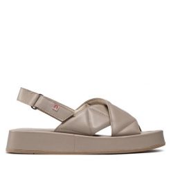 Sandały Nessi. Szare sandały Nessi, bez wzorów, bez obcasa, na płaskiej podeszwie, bez zapięcia. Za 329.99 zł.