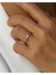 Les Petites Précieuses Pozłacany pierścionek z cyrkoniami rozmiar: 52. Żółte pierścionki Les Petites Précieuses, z cyrkonią, pozłacane. Za 165.99 zł.