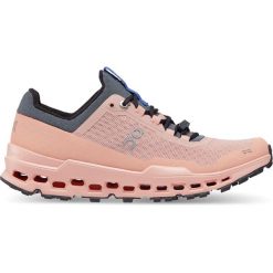 Buty do biegania damskie On Cloudultra. Czerwone buty do biegania On, bez wzorów, z materiału, bez zapięcia, do biegania. Za 429.99 zł.