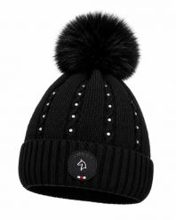 Zimowa czapka jeździecka czarna. Czarne czapki zimowe EQUUS BRAND, z aplikacjami, z materiału, eleganckie. Za 79.99 zł.