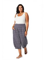 Aller Simplement Spodnie w kolorze granatowym rozmiar: 42/44. Niebieskie spodnie materiałowe Aller Simplement, bez wzorów, z materiału, klasyczne, z podwyższonym stanem. Za 65.99 zł.