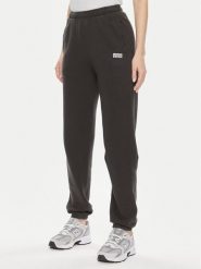 American Vintage Spodnie dresowe Izubird IZU05BH23 Czarny Regular Fit. Czarne spodnie dresowe American Vintage, bez wzorów, z bawełny. Za 649.99 zł.