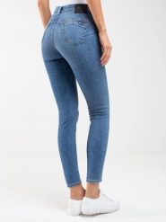 Spodnie jeans damskie Melinda High Waist 328. Niebieskie jeansy BIG STAR, l, bez wzorów, z denimu, retro, z podwyższonym stanem. W wyprzedaży za 79.99 zł.