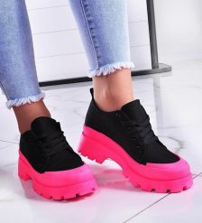Czarne trampki creepersy na platformie /E8-3 11053 T597/ 39. Czarne trampki NoName, bez wzorów, bez zapięcia. Za 99.90 zł.