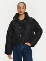 Converse Kurtka puchowa Super Puffer 10026797-A01 Czarny Relaxed Fit. Czarne kurtki Converse, l, bez wzorów, z puchu, bez kaptura. Za 389.99 zł.