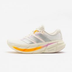 Buty do biegania damskie ADIDAS Adistar 5. Brązowe buty do biegania adidas, bez wzorów, z materiału, bez zapięcia, do biegania. Za 699.99 zł.