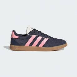 Buty Breaknet Sleek. Białe trekkingi adidas, bez wzorów, bez zapięcia, trekkingowe. Za 259.00 zł.