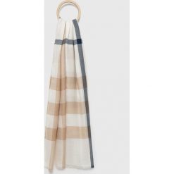 Weekend Max Mara szal z wełną kolor beżowy wzorzysty. Brązowe szaliki i kominy Weekend Max Mara, bez wzorów, z tkaniny. Za 549.99 zł.
