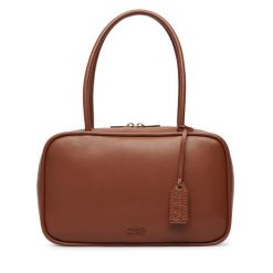 Torebka HUGO. Brązowe torebki klasyczne Hugo, bez wzorów, klasyczne, bez dodatków. Za 629.99 zł.