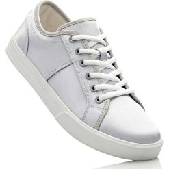 Buty sportowe bonprix srebrnoszary. Szare buty treningowe marki bonprix, sportowe, na sznurówki. Za 37.99 zł.