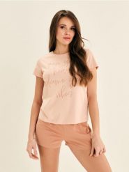 Piżama dwuczęściowa z napisem - różowy. Czerwone piżamy Sinsay, l, bez wzorów, bez kołnierzyka, bez ramiączek. Za 19.99 zł.