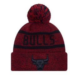 Czapka zimowa New Era NBA Chicago Bulls Jake Bobble Knit 60424795. Czerwone czapki zimowe New Era, bez wzorów. Za 123.00 zł.