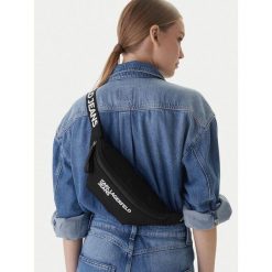 Nerka Karl Lagerfeld Jeans. Czarne nerki i saszetki Karl Lagerfeld Jeans, bez wzorów, z jeansu, młodzieżowe, bez dodatków. Za 559.99 zł.