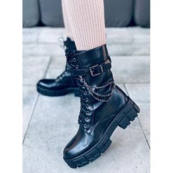 Workery sznurowane Lauma Black czarne. Czarne botki INNA MARKA, bez wzorów, ze skóry ekologicznej, rockowe, bez obcasa, bez zapięcia. Za 213.96 zł.