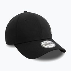 Czapka z daszkiem New Era Ne Pin 940. Czarne czapki z daszkiem New Era, na zimę, bez wzorów. Za 119.99 zł.