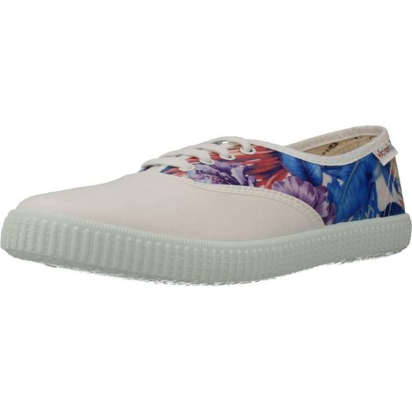 Buty VICTORIA 106724 Biały. Białe buty trekkingowe VICTORIA, bez wzorów, z tkaniny, bez zapięcia, trekkingowe. Za 96.99 zł.