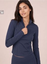 Koszulka sportowa z długim rękawem Everyday Active - granatowy. Niebieskie t-shirty sportowe Sinsay, l, bez wzorów, bez ramiączek, na fitness i siłownię. Za 39.99 zł.