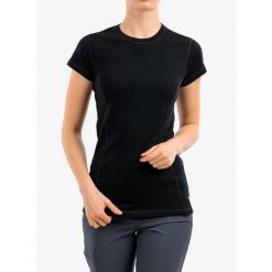 Koszulka termoaktywna damska Sensor Merino DF Tee SS. Czarne bielizna termoaktywna damska Sensor, bez wzorów, bez ramiączek. Za 251.99 zł.