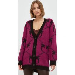 Pinko kardigan z domieszką wełny damski kolor fioletowy. Czerwone swetry Pinko, l, bez wzorów, z dzianiny, bez ramiączek. W wyprzedaży za 1,059.90 zł.