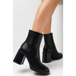 Czarne Botki Kinet. Czarne botki Born2be, bez wzorów, eleganckie, za kostkę, bez obcasa, na obcasie, bez zapięcia. W wyprzedaży za 143.99 zł.