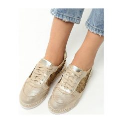 Srebrne Espadryle Teres. Espadryle marki Born2be. Za 49.99 zł.