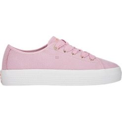 Tommy Hilfiger Damskie tenisówki Nubuck platformy tenisowe FW0FW04090-518 (rozmiar 37). Czerwone trampki Tommy Hilfiger, bez wzorów, z nubiku, bez zapięcia. W wyprzedaży za 370.00 zł.