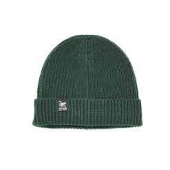 Czapka dzianinowa – z obszyciem / rozmiar uniwersalny (zieleń butelkowa). Zielone czapki z daszkiem SURF MONKEY, bez wzorów, z dzianiny. Za 119.95 zł.