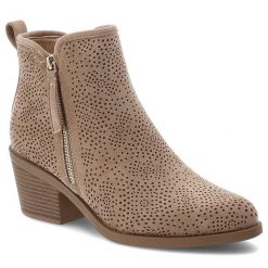 Botki damskie S. Barski, z noskiem w szpic na klocku i ażurowe zapinane na zamek, beżowe, HY52-538. Brązowe botki S.BARSKI, w ażurowe wzory, z syntetyku, eleganckie, bez obcasa, na obcasie, bez zapięcia. Za 159.00 zł.